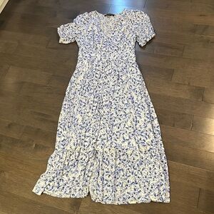 Dynamite floral dress